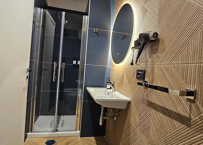 Dimora Neapolis Deluxe Pensjonat Neapol